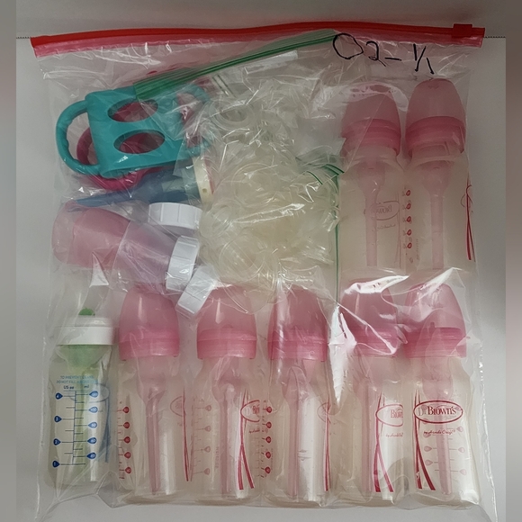 Dr Brown 8 4oz Anti Colic Bottles - Picture 8 of 8